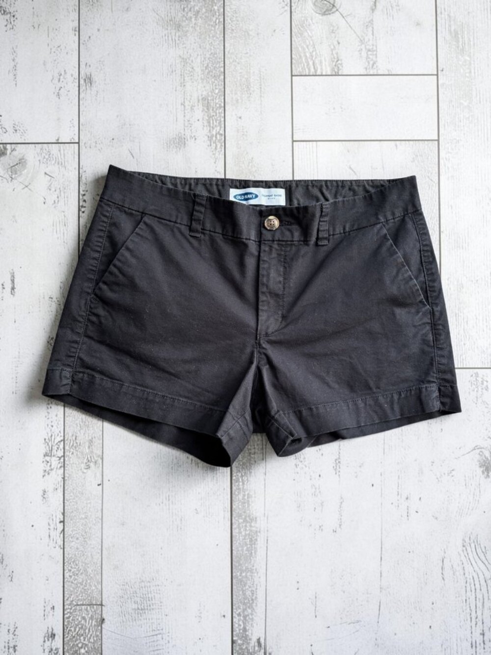 Old Navy Black Everyday Shorts Size 8 Stretch Cotton Chino Casual Summer